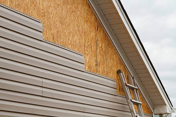 Professional Fiber Cement Siding technician working in New Britain, CT